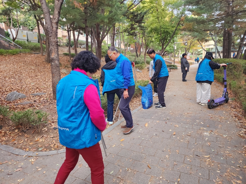 연수1동 주민자치회·함박마루사람들, 마을 환경정비 실시